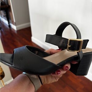 Giani Bernini Black Heeled Sandals with Gold Buckle